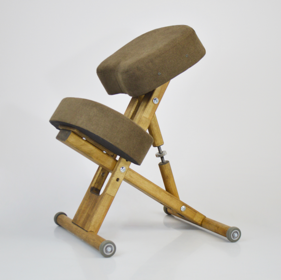 Стул коленный "ОЛИМП ЭКО" на деревянной основе без спинки цвет ткани коричневый Стул коленный "ОЛИМП ЭКО" на деревянной основе без спинки цвет ткани коричневый